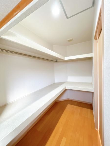 detached 愛知県豊川市谷川町洞131　谷川町倉庫付事務所A