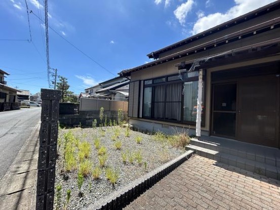 detached 愛知県豊川市谷川町洞131　谷川町倉庫付事務所A