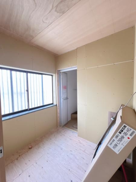 detached 愛知県豊川市谷川町洞131　谷川町倉庫付事務所A