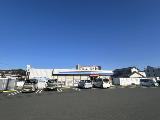 apartment 愛知県豊川市谷川町洞131　谷川町倉庫付事務所A