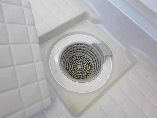 apartment 愛知県豊川市谷川町洞131　谷川町倉庫付事務所A