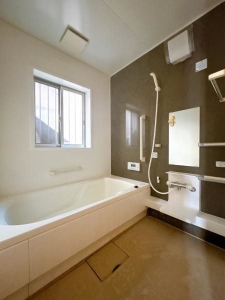 detached 愛知県豊川市谷川町洞131　谷川町倉庫付事務所A