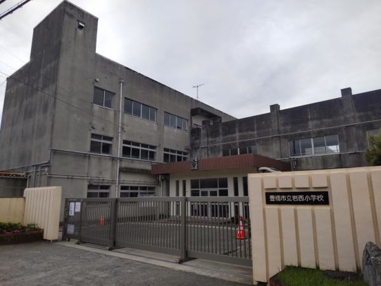 detached 愛知県豊川市谷川町洞131　谷川町倉庫付事務所A