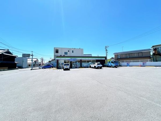 detached 愛知県豊川市谷川町洞131　谷川町倉庫付事務所A
