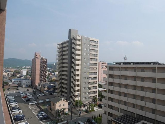 apartment 兵庫県三田市中央町
地図を見る