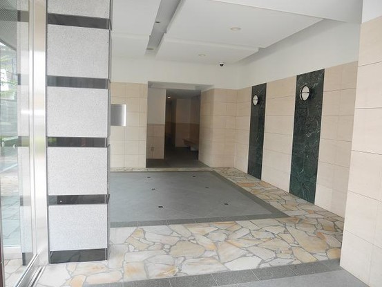 apartment 兵庫県三田市中央町
地図を見る