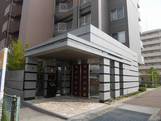 apartment 兵庫県三田市中央町
地図を見る