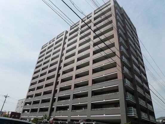 apartment 兵庫県三田市中央町
地図を見る