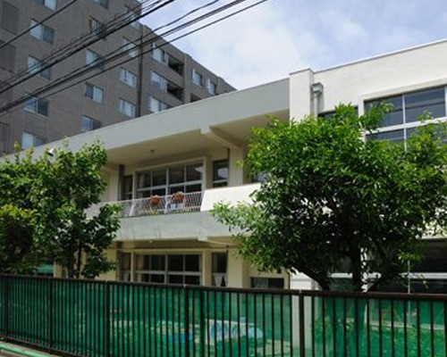 apartment 東京都千代田区六番町
地図を見る