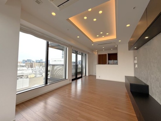 apartment 東京都千代田区六番町
地図を見る