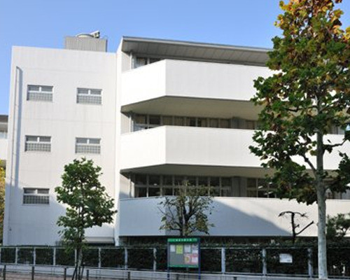 apartment 東京都港区赤坂８丁目
地図を見る