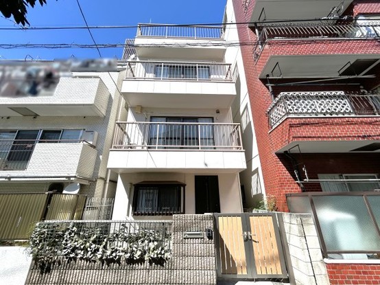 detached 東京都文京区本駒込５丁目
地図を見る