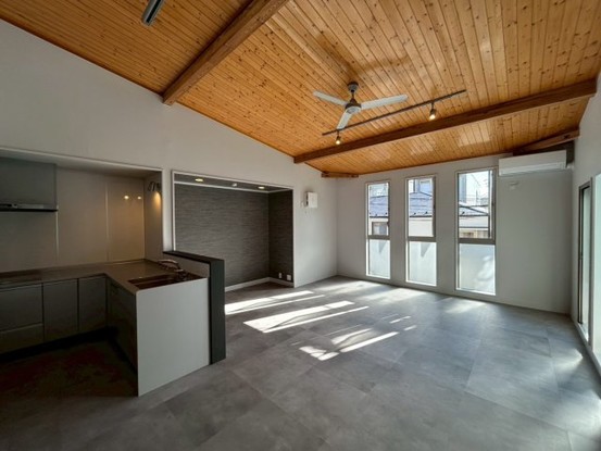 detached 東京都目黒区上目黒５丁目
地図を見る