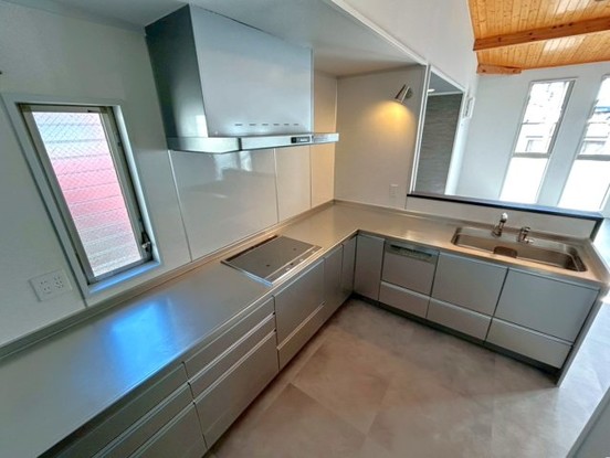 detached 東京都目黒区上目黒５丁目
地図を見る