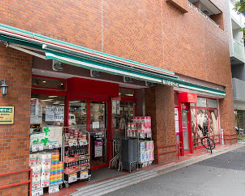 apartment 東京都新宿区新小川町
地図を見る