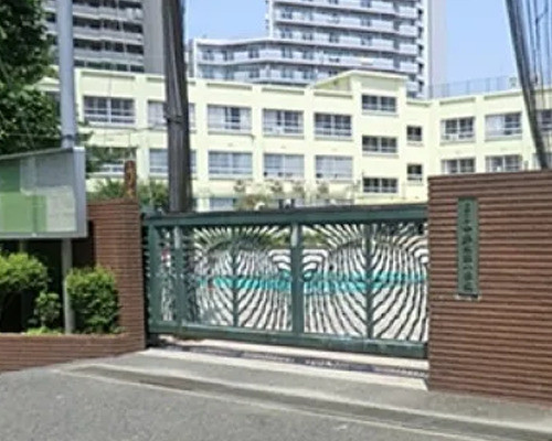 apartment 東京都中野区中央４丁目
地図を見る
