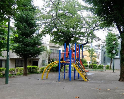 detached 東京都文京区千駄木３丁目
地図を見る