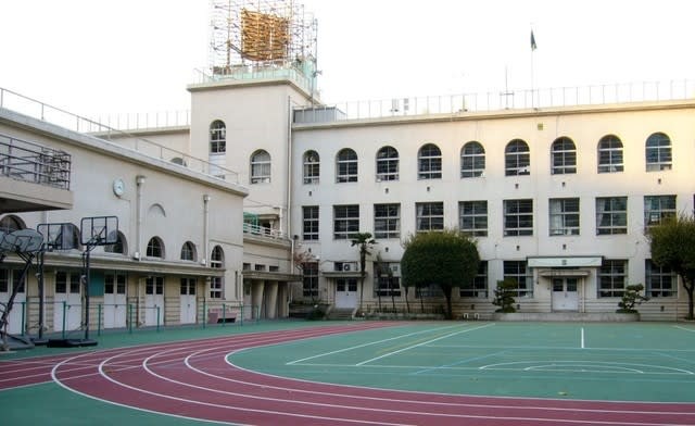 apartment 東京都千代田区岩本町２丁目
地図を見る