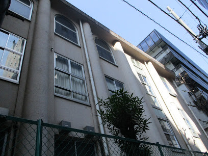 apartment 東京都千代田区岩本町２丁目
地図を見る