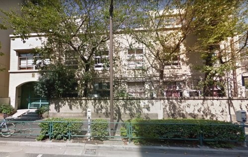 apartment 東京都千代田区岩本町２丁目
地図を見る