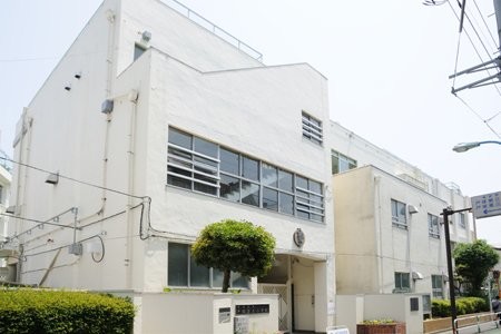 apartment 東京都新宿区上落合１丁目
地図を見る