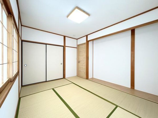 detached 兵庫県宝塚市泉町24-13 ジャルダン宝塚六番館　201号室