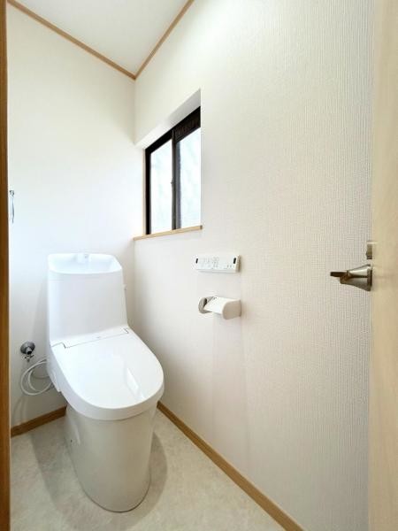 detached 兵庫県宝塚市泉町24-13 ジャルダン宝塚六番館　201号室