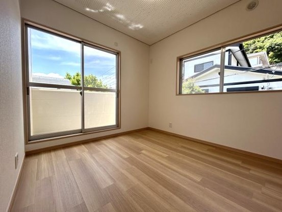 detached 兵庫県宝塚市泉町24-13 ジャルダン宝塚六番館　201号室