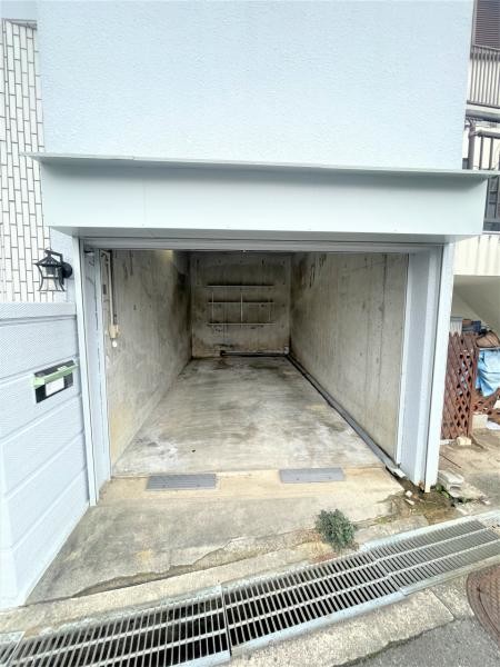 detached 兵庫県宝塚市泉町24-13 ジャルダン宝塚六番館　201号室