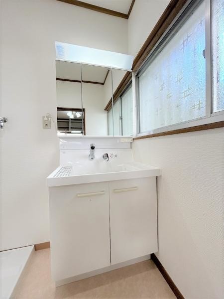 detached 兵庫県宝塚市泉町24-13 ジャルダン宝塚六番館　201号室