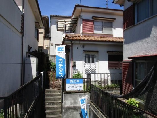 detached 兵庫県宝塚市泉町24-13 ジャルダン宝塚六番館　201号室