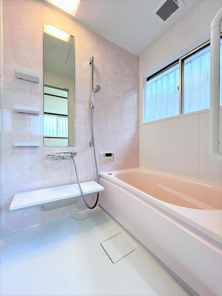 detached 兵庫県宝塚市泉町24-13 ジャルダン宝塚六番館　201号室