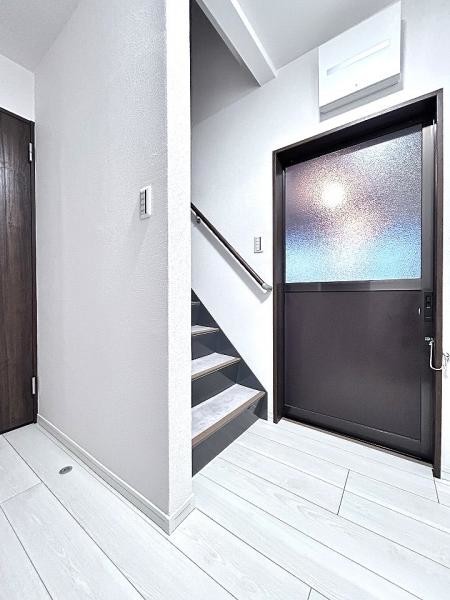 detached 兵庫県宝塚市泉町24-13 ジャルダン宝塚六番館　201号室