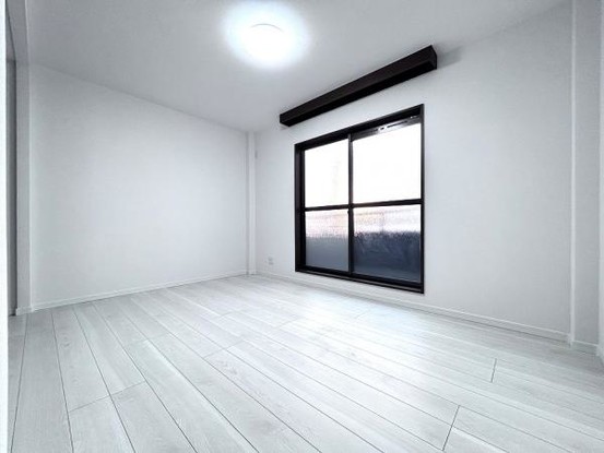 detached 兵庫県宝塚市泉町24-13 ジャルダン宝塚六番館　201号室