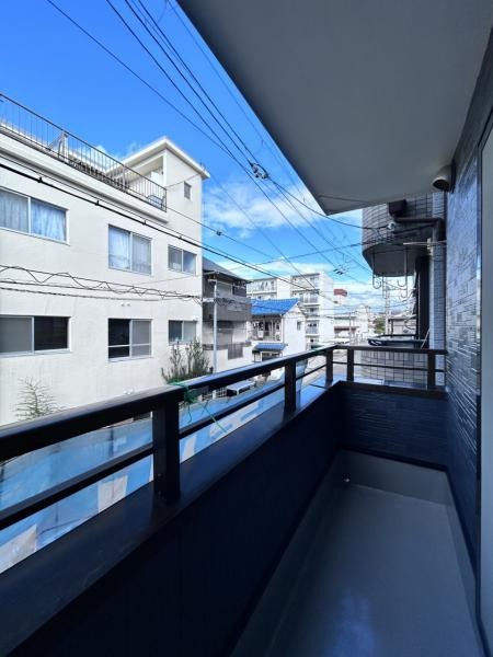 detached 兵庫県宝塚市泉町24-13 ジャルダン宝塚六番館　201号室