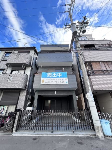 detached 兵庫県宝塚市泉町24-13 ジャルダン宝塚六番館　201号室