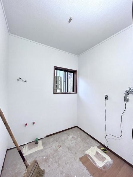 detached 兵庫県宝塚市泉町24-13 ジャルダン宝塚六番館　201号室