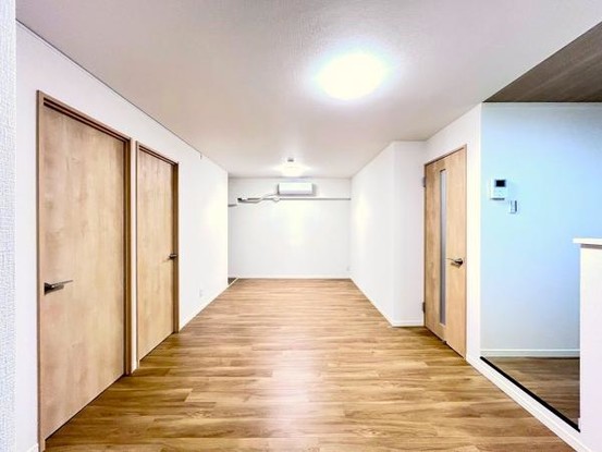 apartment 兵庫県宝塚市泉町24-13 ジャルダン宝塚六番館　201号室