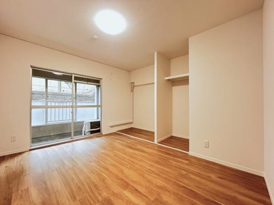 apartment 兵庫県宝塚市泉町24-13 ジャルダン宝塚六番館　201号室