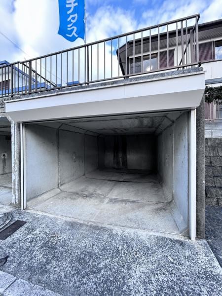 detached 兵庫県宝塚市泉町24-13 ジャルダン宝塚六番館　201号室