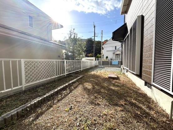 detached 兵庫県宝塚市泉町24-13 ジャルダン宝塚六番館　201号室