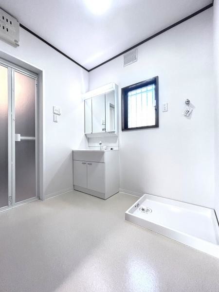 detached 兵庫県宝塚市泉町24-13 ジャルダン宝塚六番館　201号室