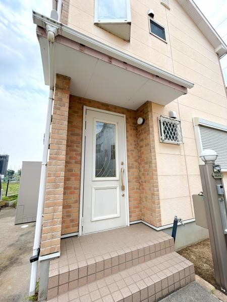 detached 兵庫県宝塚市泉町24-13 ジャルダン宝塚六番館　201号室