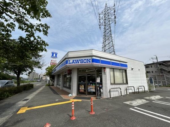 detached 兵庫県宝塚市泉町24-13 ジャルダン宝塚六番館　201号室