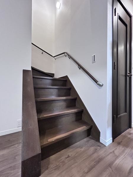 detached 兵庫県宝塚市泉町24-13 ジャルダン宝塚六番館　201号室