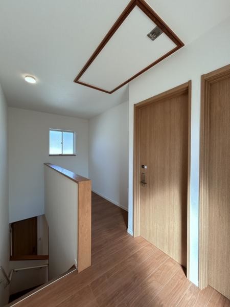 detached 兵庫県宝塚市泉町24-13 ジャルダン宝塚六番館　201号室