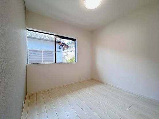 detached 兵庫県宝塚市泉町24-13 ジャルダン宝塚六番館　201号室