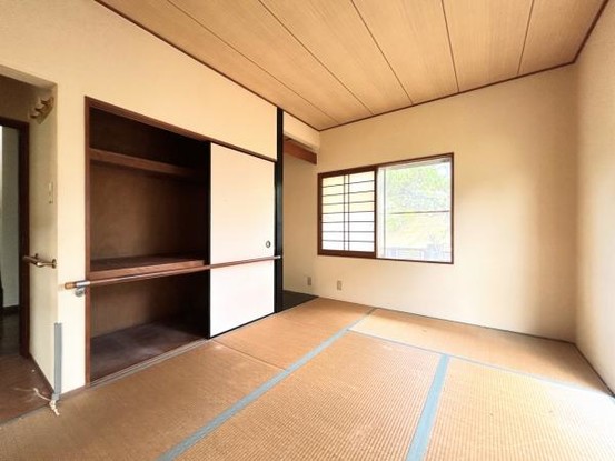 detached 兵庫県宝塚市泉町24-13 ジャルダン宝塚六番館　201号室