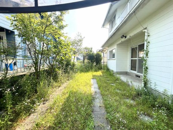 detached 兵庫県宝塚市泉町24-13 ジャルダン宝塚六番館　201号室