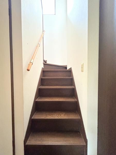 detached 兵庫県宝塚市泉町24-13 ジャルダン宝塚六番館　201号室